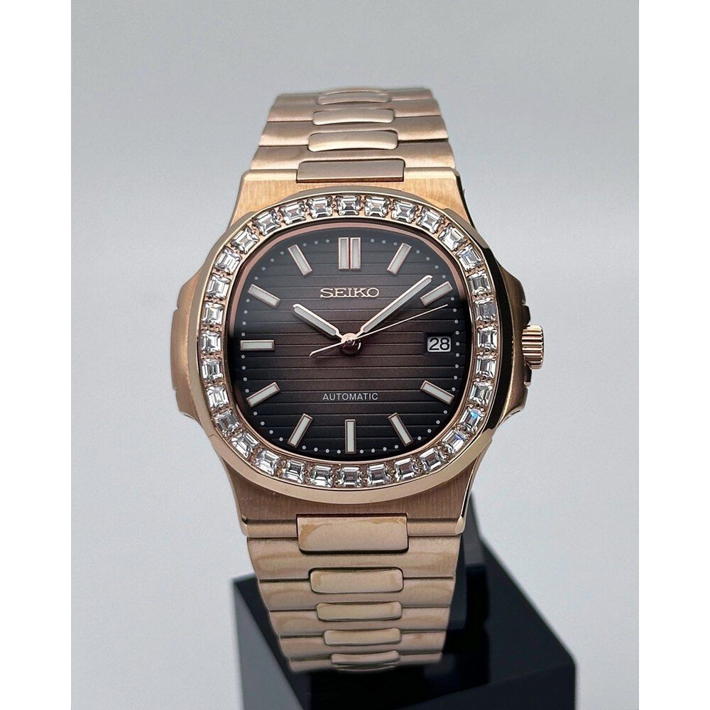 Custom Seiko Mod • Brown Vignette Rose Gold Diamond Nautilus • 40mm